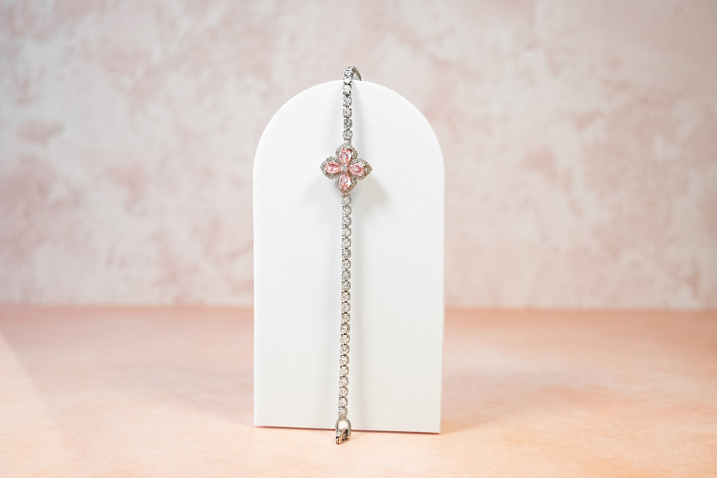 THE “ROSÉ FLOWER” TENNIS BRACELET