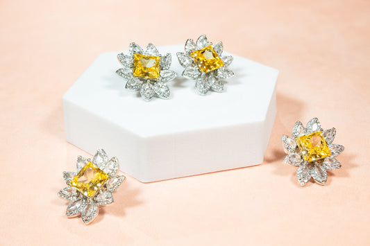 HIGH CARBON DIAMOND “GOLDEN FLOWER” EARRINGS