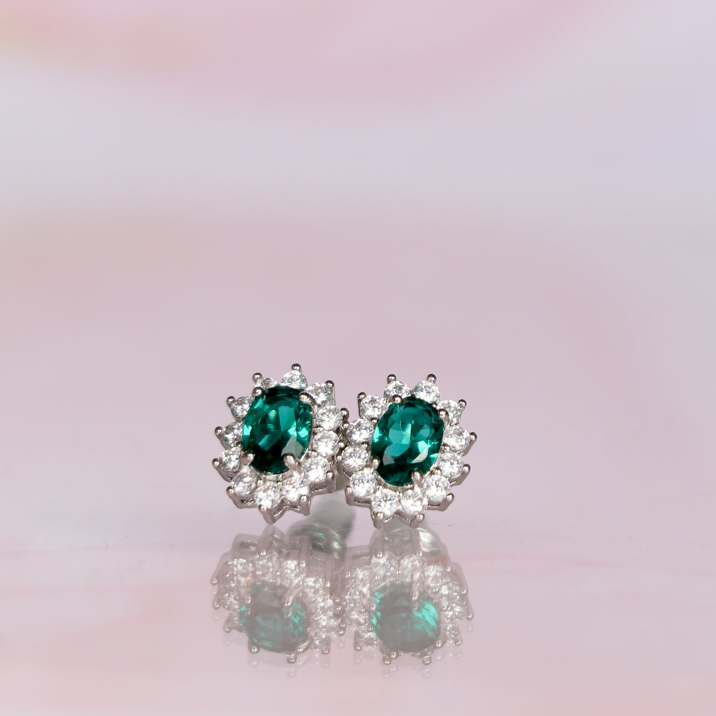 SMALL EMERALD LADY DI EARRINGS
