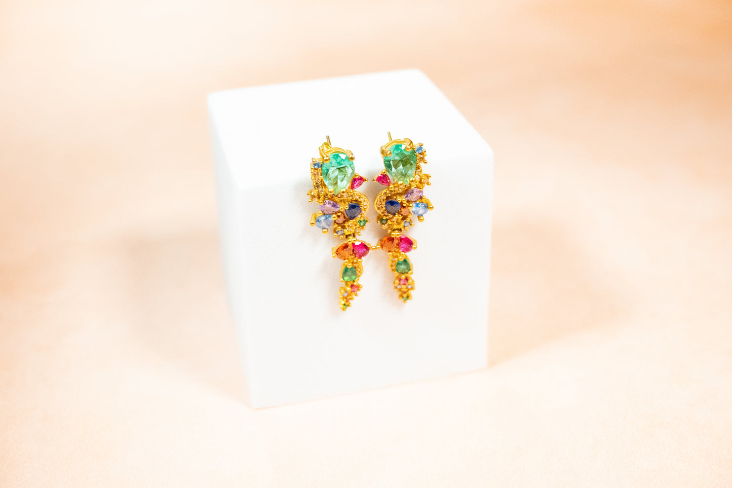 THE “COLOR SYMPHONY” EARRINGS