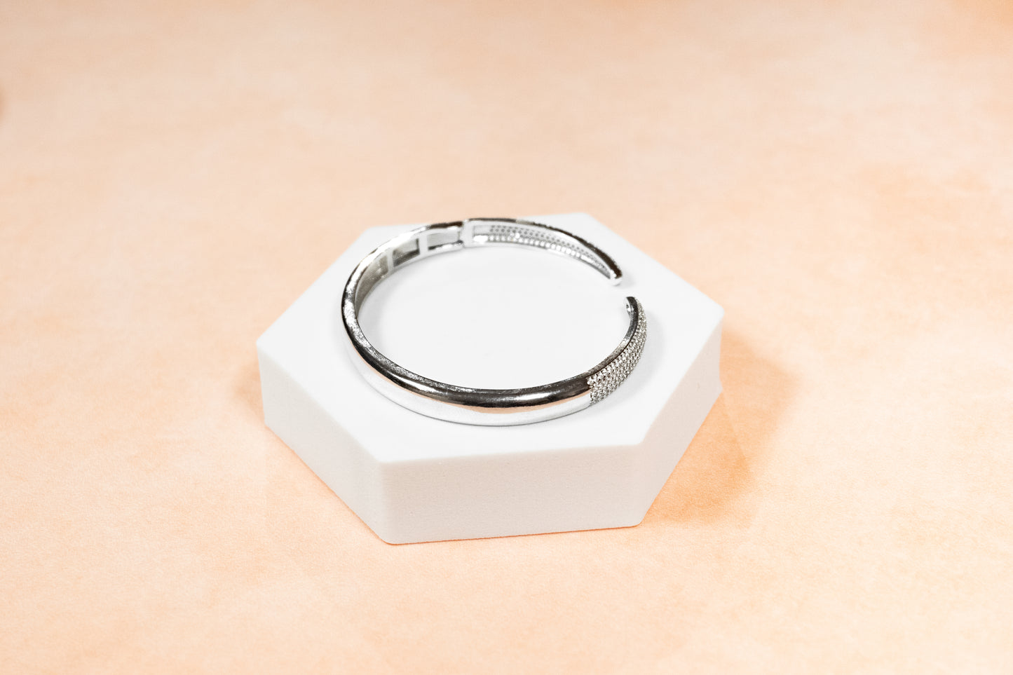 THE “EVERYDAY” SILVER BANGLE