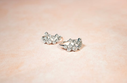 THE MOISSANITE “CONSTELLATION” RING WHITE BASE